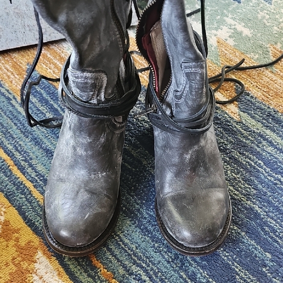 Freebird by Steven Charcoal and Maroon Lace Up Boots - Picture 5 of 5